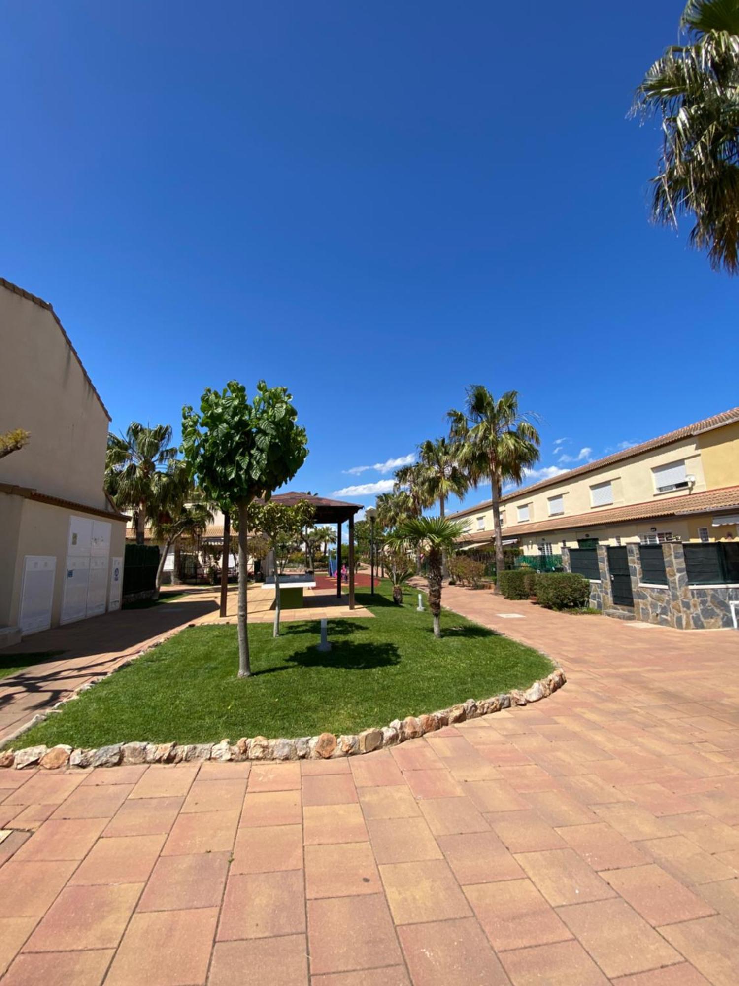 Adosado En Urbanizacion Tranquila Oropesa del Mar Exterior foto